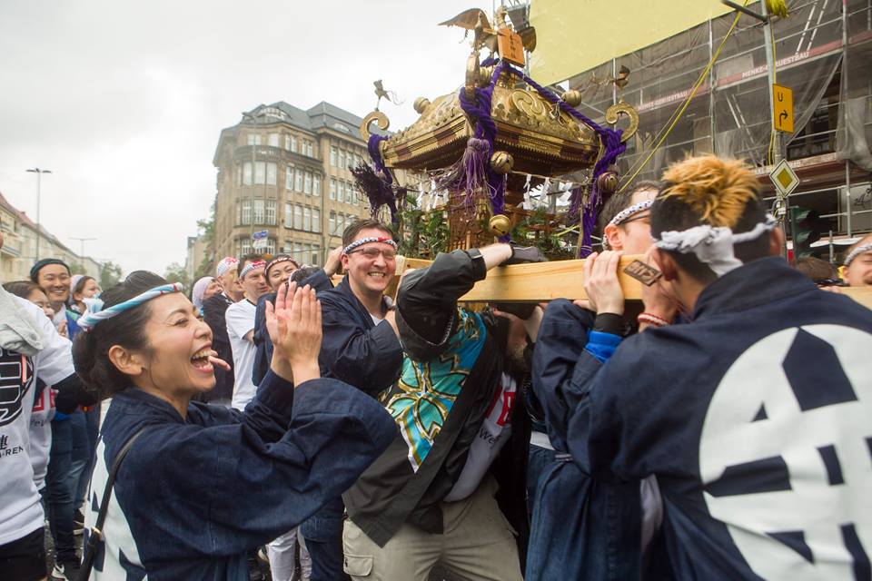 Kashiwa ren and mikoshi